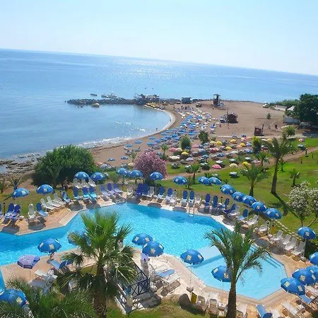 Apart-hotel Myroandrou Pernera