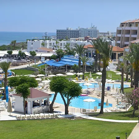 Myroandrou 4* Pernera