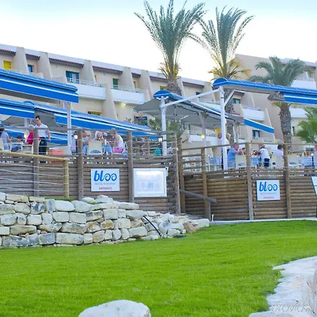 Myroandrou 4* Pernera