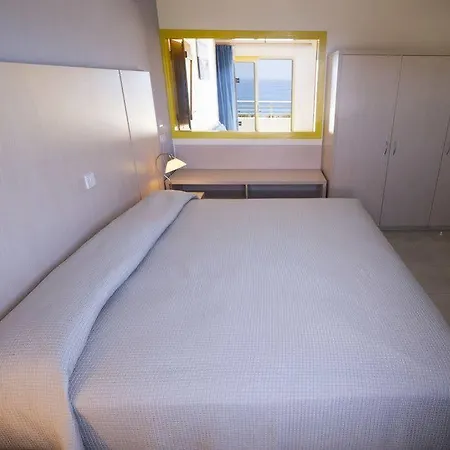 Myroandrou 4* Pernera