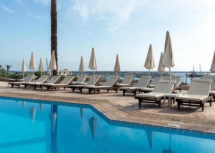 Myroandrou 4* Pernera