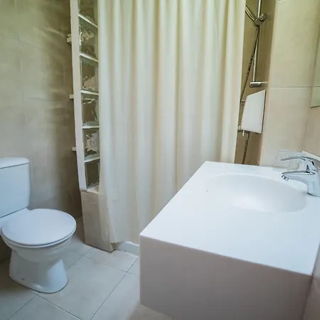 Myroandrou Aparthotel 3*