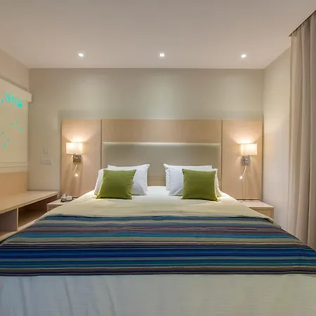 Appart hôtel Myroandrou 4*