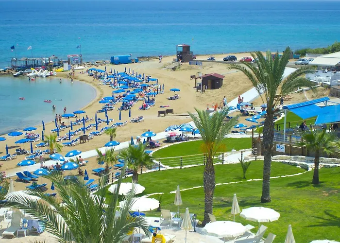 Aparthotel Myroandrou