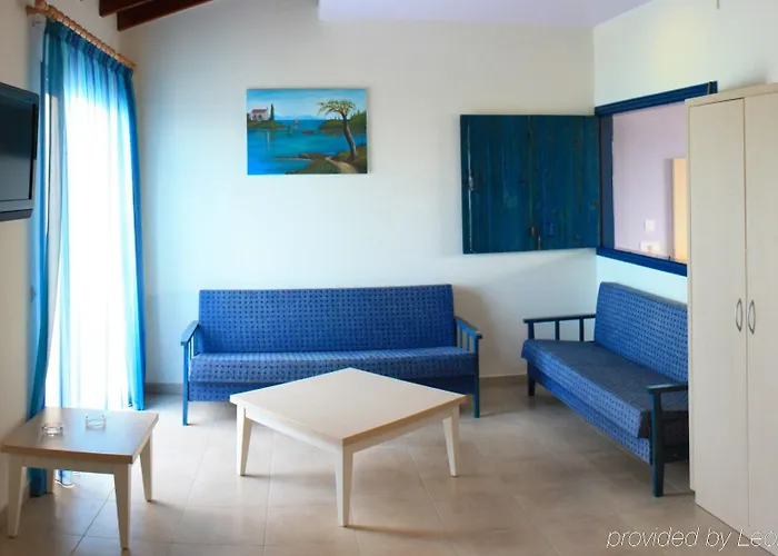 Myroandrou Aparthotel