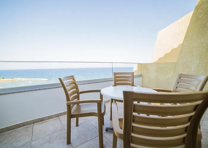 Myroandrou Aparthotel